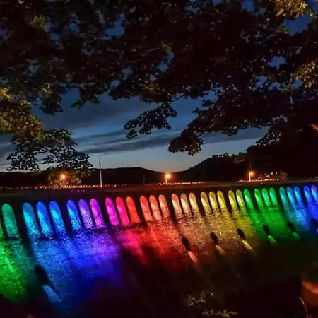 3 Bedroom Awesome In