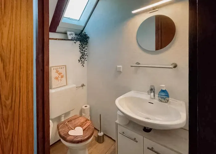 3 Bedroom Awesome In بيت للعطل *