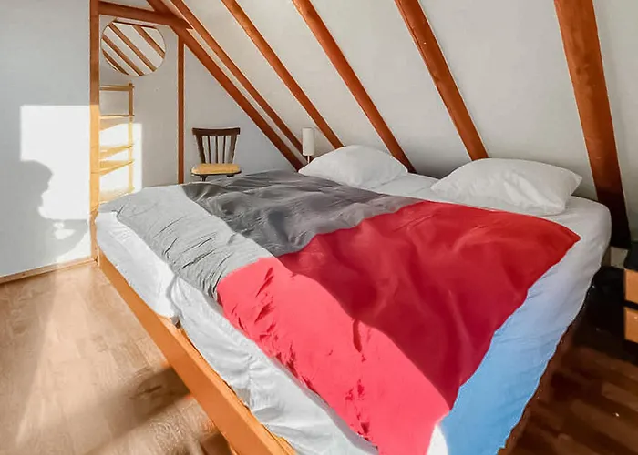 3 Bedroom Awesome In * Frankenau