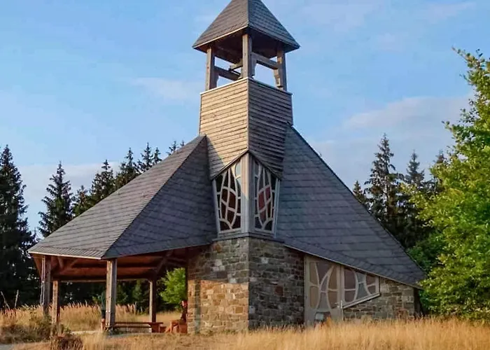 3 Bedroom Awesome In بيت للعطل